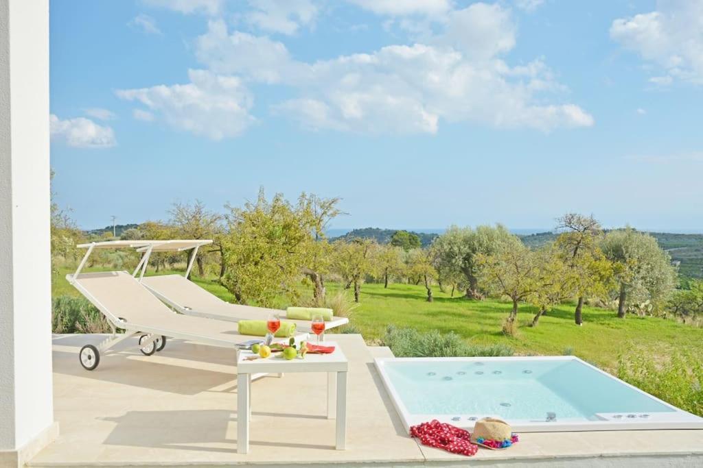 Villa Pettegola Tenuta Il Cavaliere Di Italia Noto- Vista Mare Mini Piscina Idromassaggio Екстериор снимка