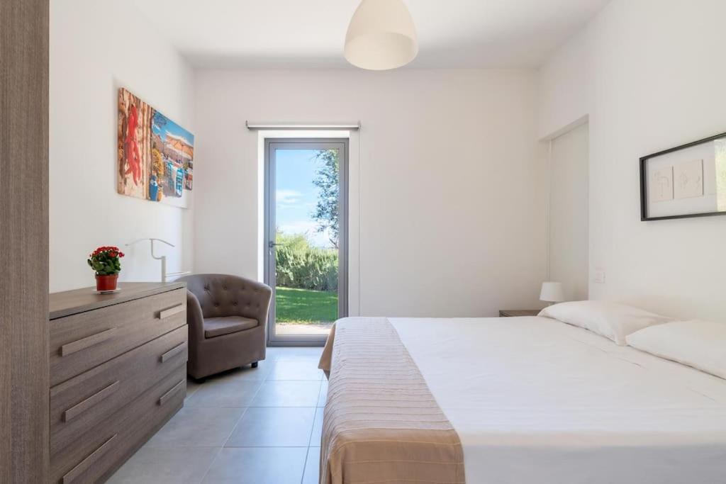 Villa Pettegola Tenuta Il Cavaliere Di Italia Noto- Vista Mare Mini Piscina Idromassaggio Екстериор снимка