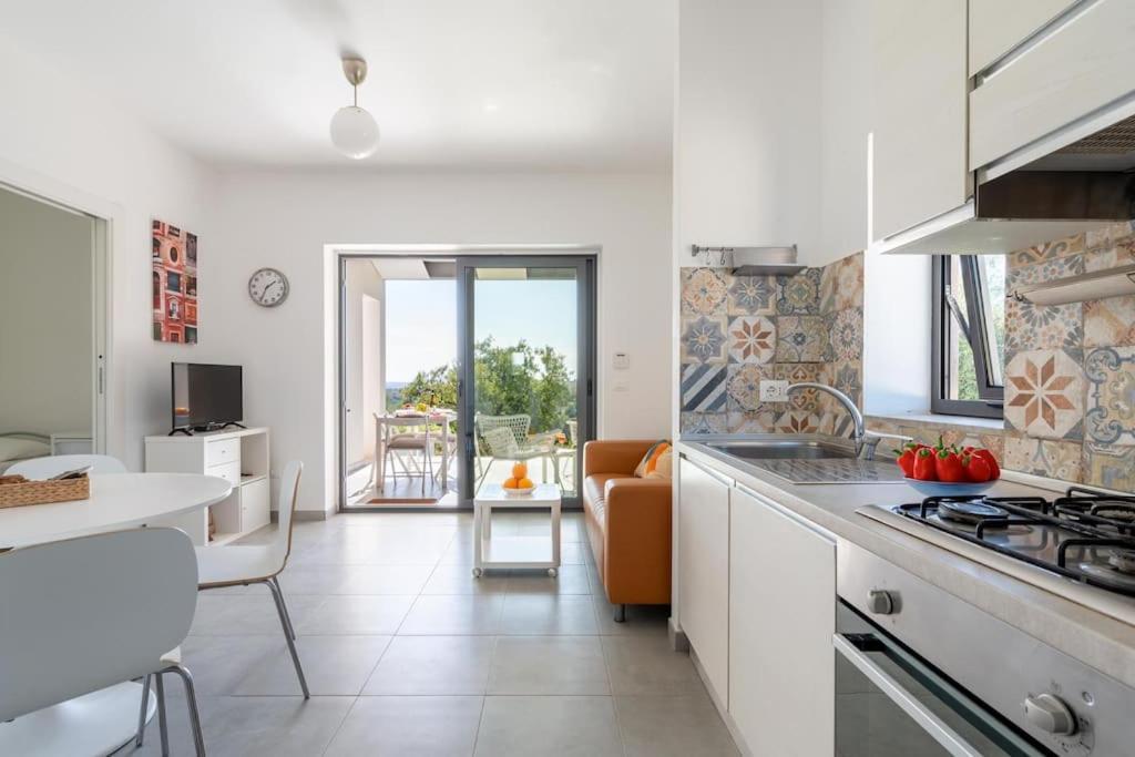 Villa Pettegola Tenuta Il Cavaliere Di Italia Noto- Vista Mare Mini Piscina Idromassaggio Екстериор снимка