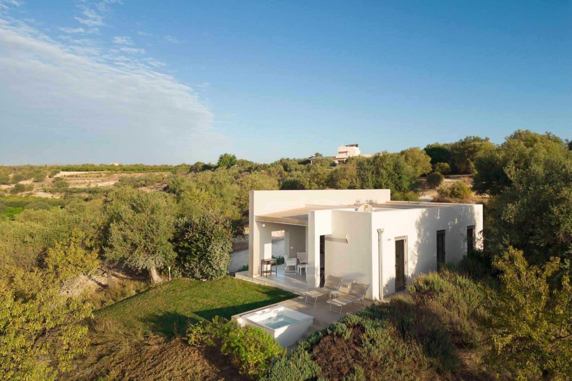 Villa Pettegola Tenuta Il Cavaliere Di Italia Noto- Vista Mare Mini Piscina Idromassaggio Екстериор снимка